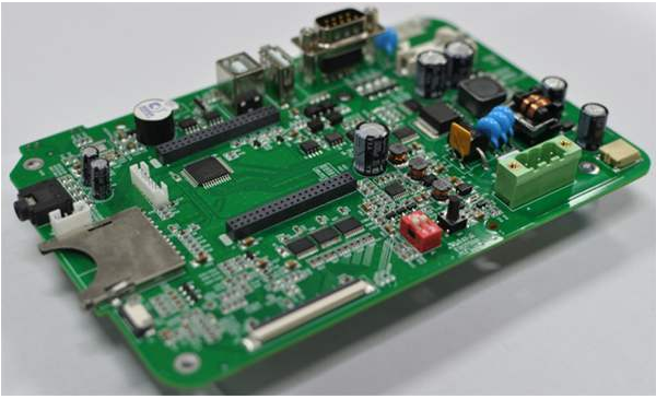 什么是超級電容？超級電容器的原理及特點是什么